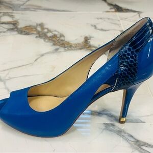 Elegant Blue Peep-Toe Heels